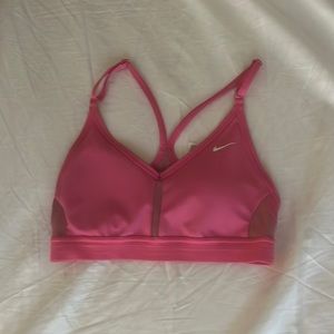 Pink Nike bra 💗